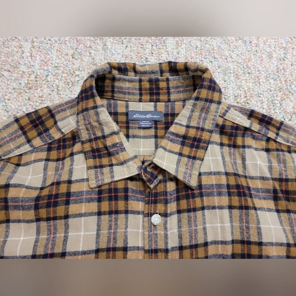 Plaid Men's Shirt in Brown and Tan - Picture 2 of 12